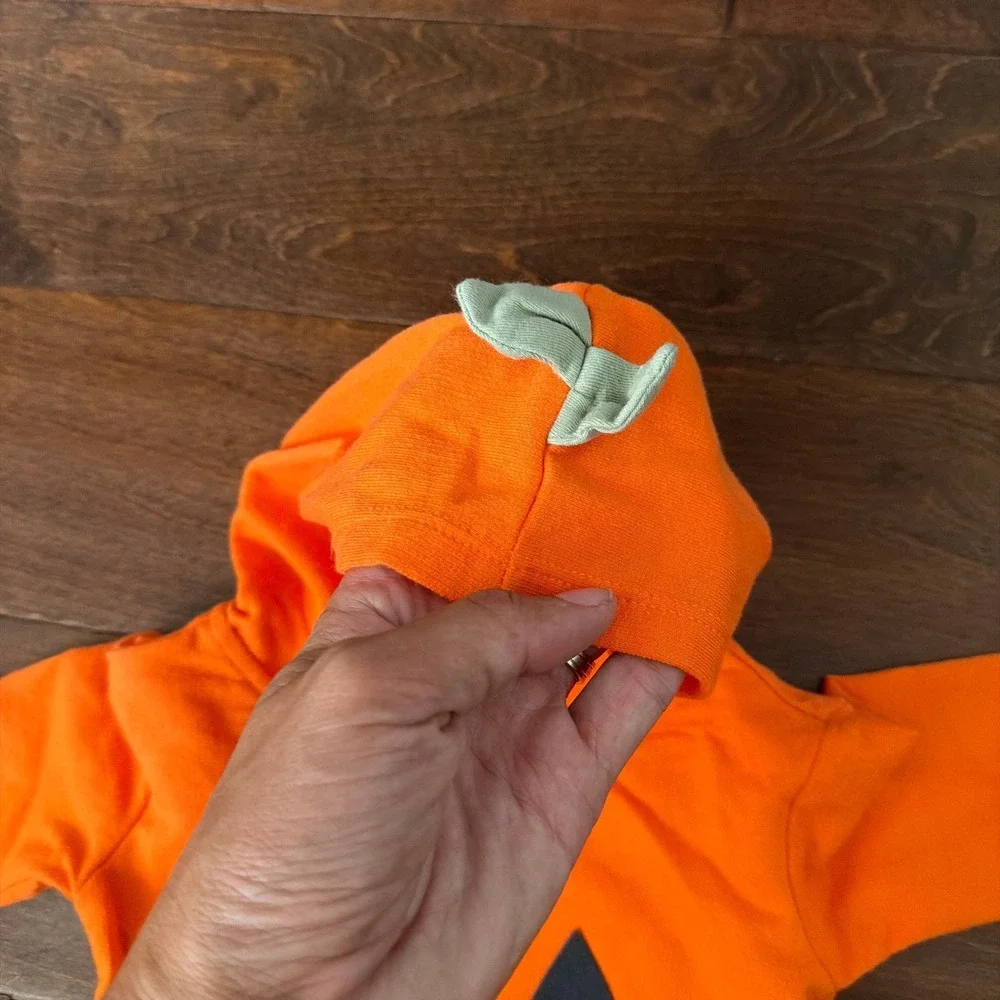 Cat & Jack 3-6 M Boys Girls Halloween Pumpkin Hooded Romper Orange Costume  NWT